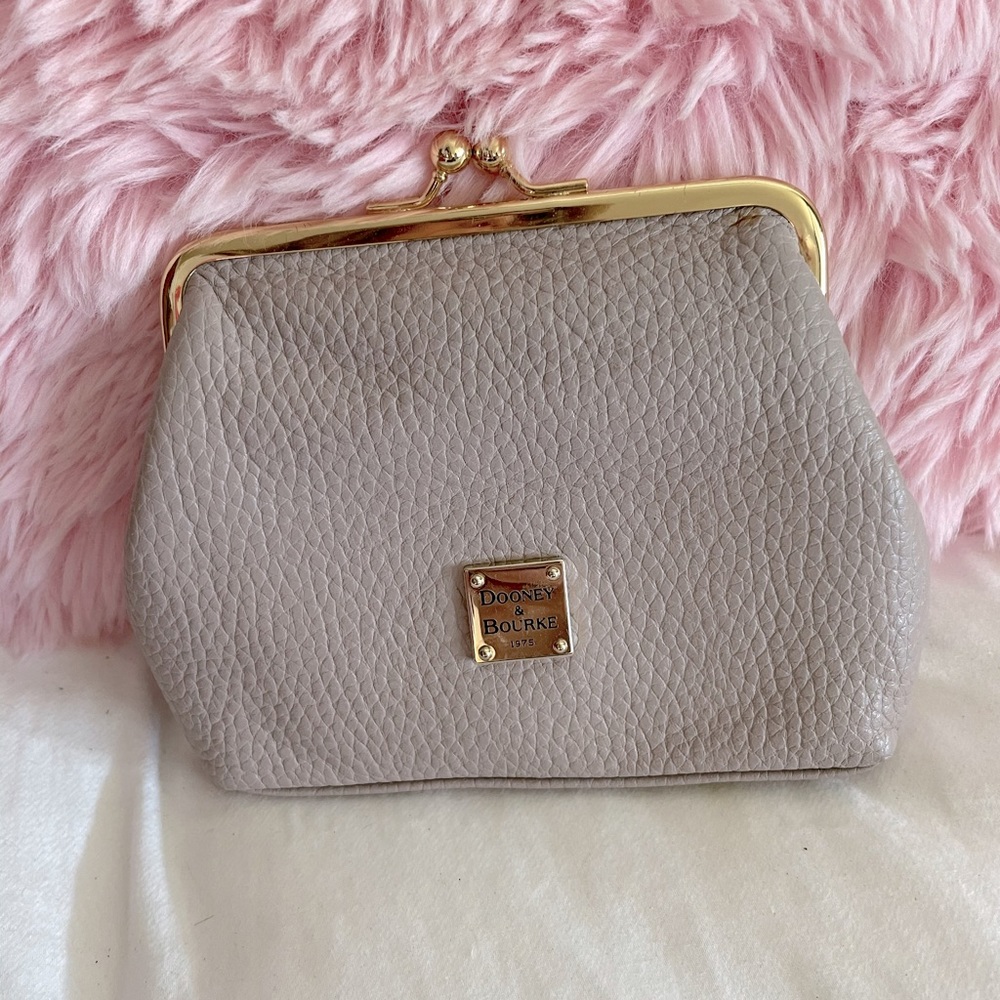 Dooney and Bourke kiss lock wallet
